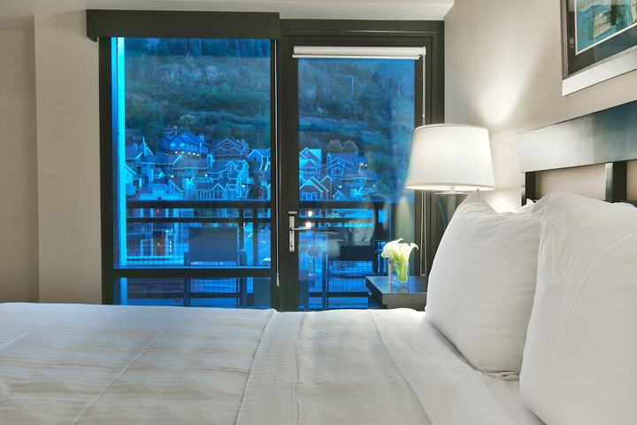 Room 42 of 57