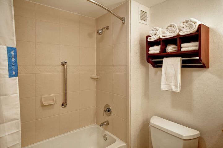 Room 25 of 56
