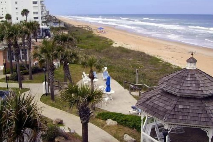 Coral Sands Inn