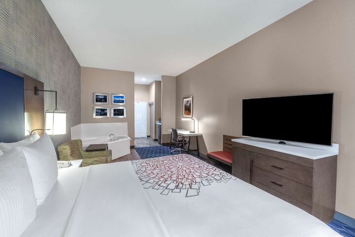 Room 17 of 47