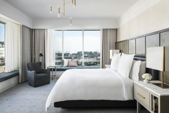 Room 21 of 59
