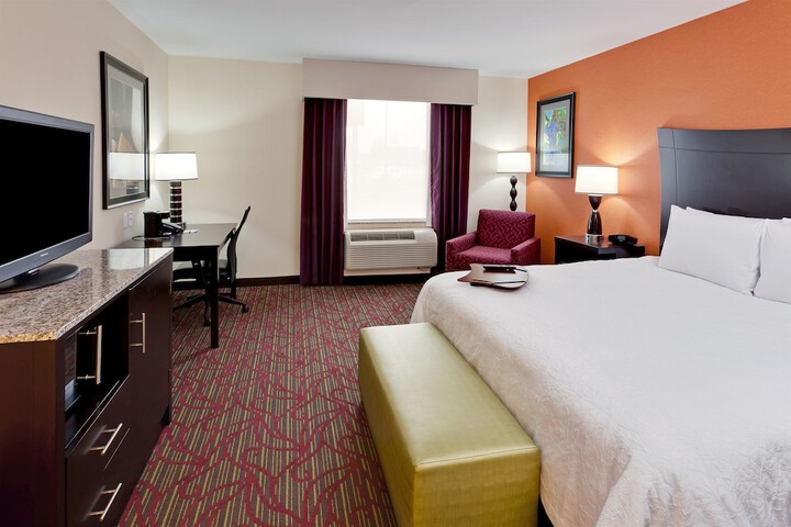Room 8 of 19