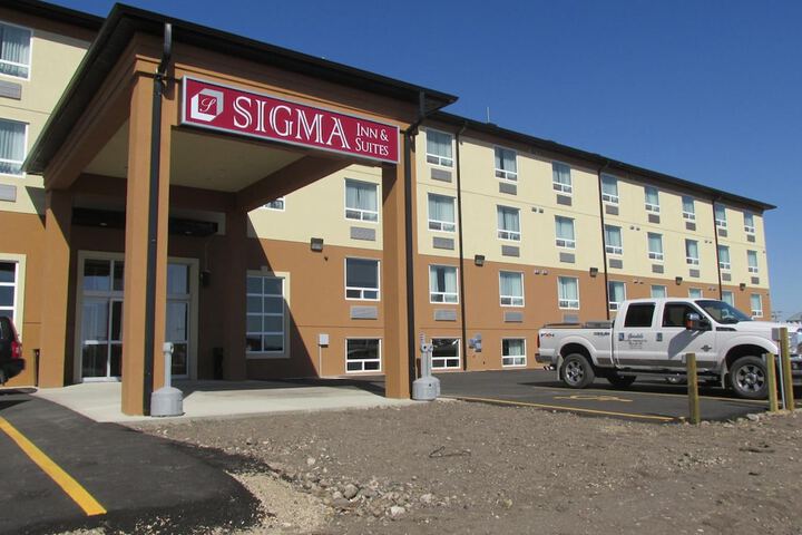Hotel 2 of 34