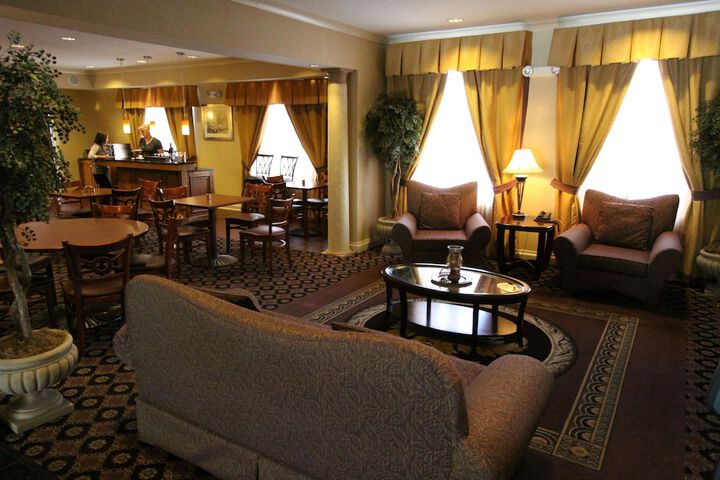 Hotel Interior 6 of 33
