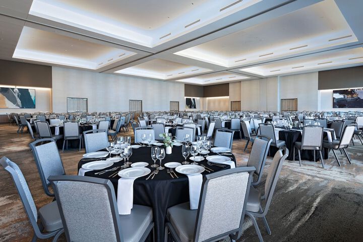 AC Hotel by Marriott Waco Downtown