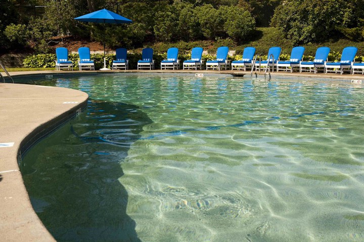 Pool 13 of 73