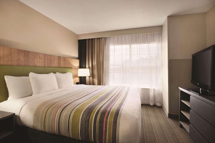 Country Inn & Suites by Radisson Newnan, GA