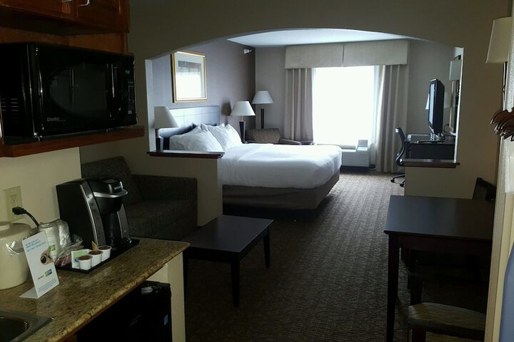 Room 26 of 50