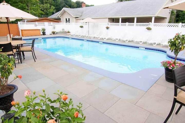 Pool 2 of 7
