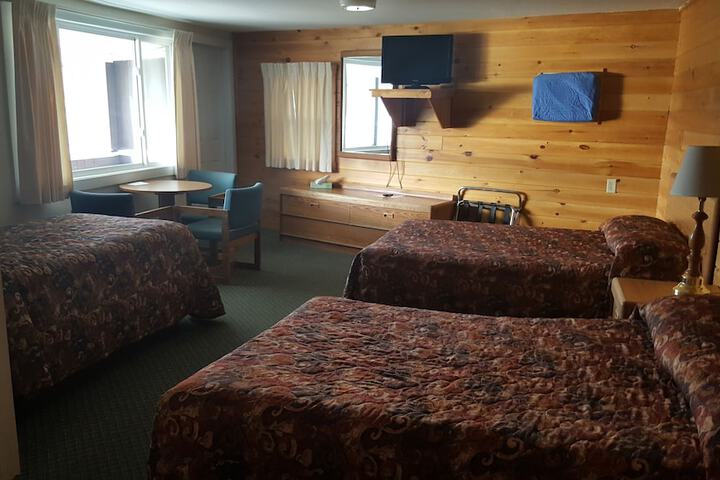Room 48 of 58
