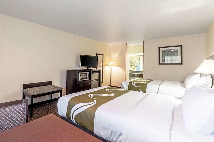 Quality Inn Three Rivers