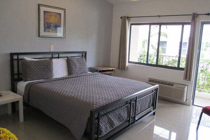 Room 15 of 51