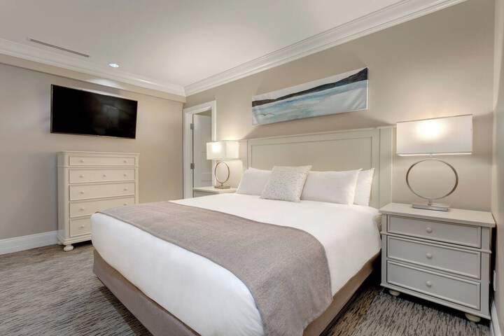 Room 113 of 211