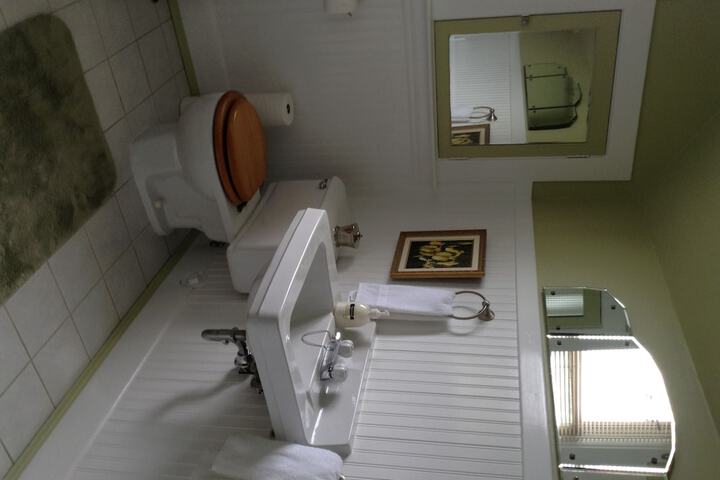 Room 25 of 31