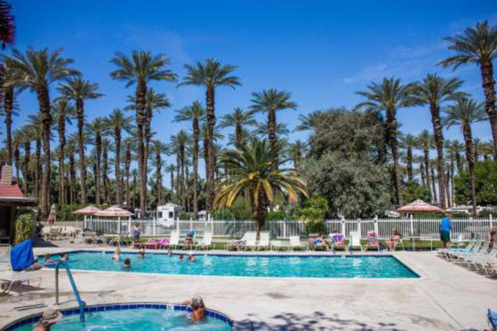 Palm Springs Camping Resort Cabin 7