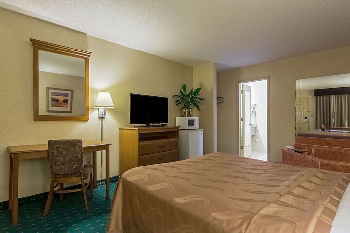 Room 20 of 27