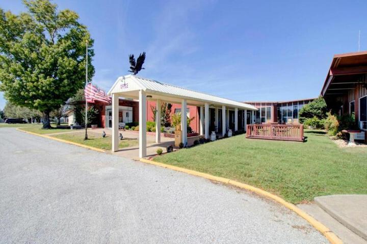 OYO Hotel Drumright I-44 OK