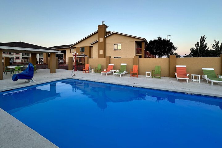 Quality Inn Holbrook near Petrified Forest
