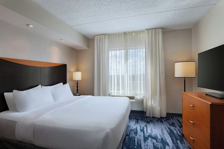 Fairfield Inn & Suites by Marriott San Antonio NE / Schertz