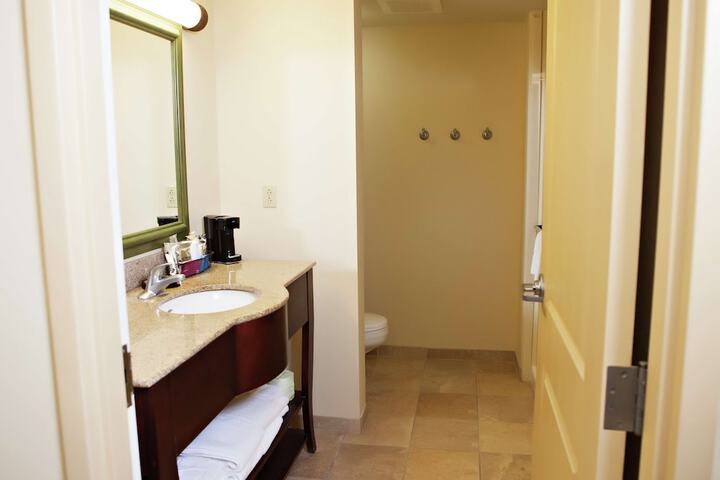 Room 38 of 49