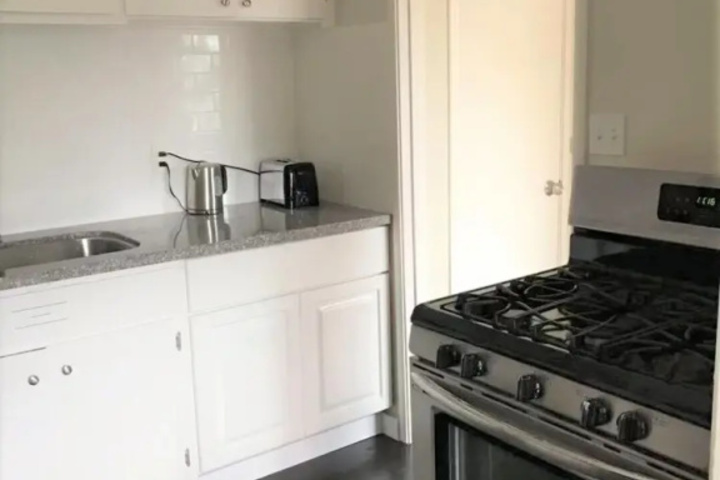 3426 Entire 1BR Apt / house in El Cerrito Cozy