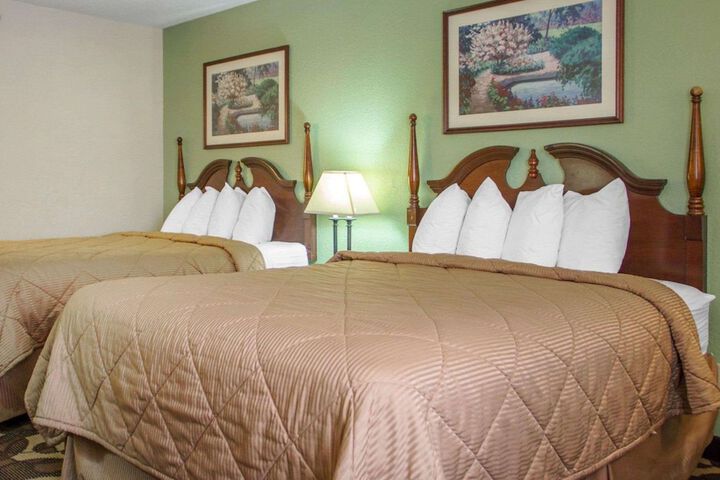 Quality Inn Broken Arrow - Tulsa