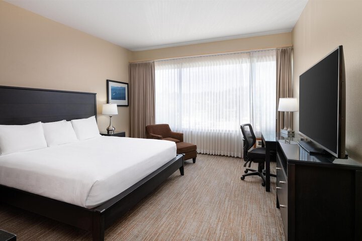 Best Western Plus Hood River Inn