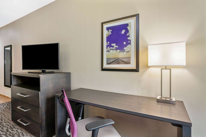 Room 31 of 54