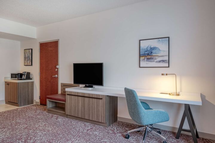 Room 17 of 21