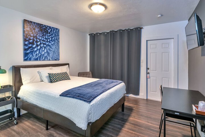 Room 60 of 115