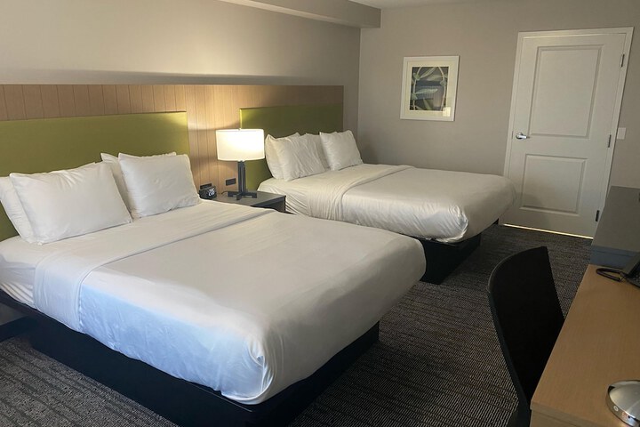 Room 15 of 59