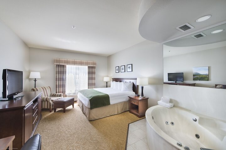 Country Inn & Suites by Radisson Greeley, CO
