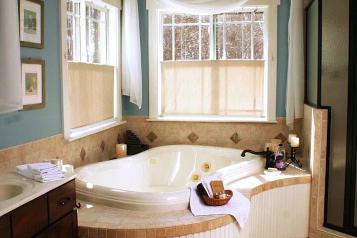 Hot Tub 33 of 39