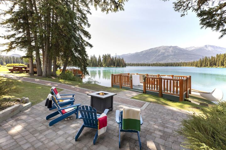 Sundeck 151 of 172