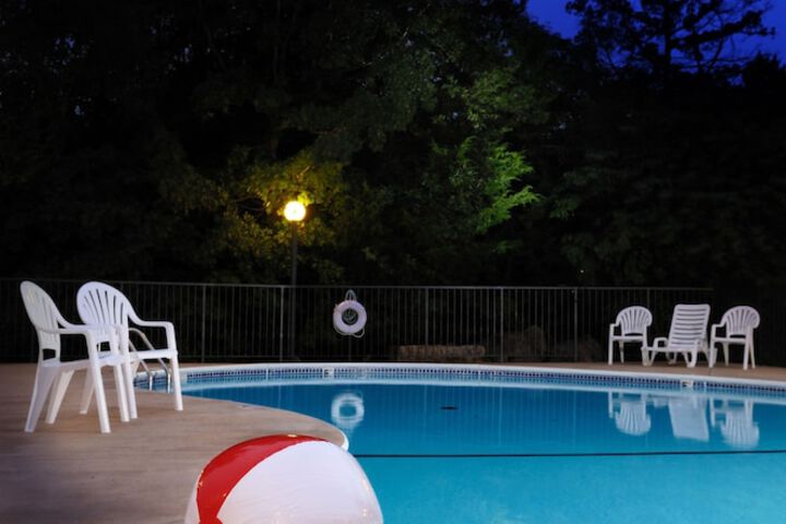 Pool 7 of 41