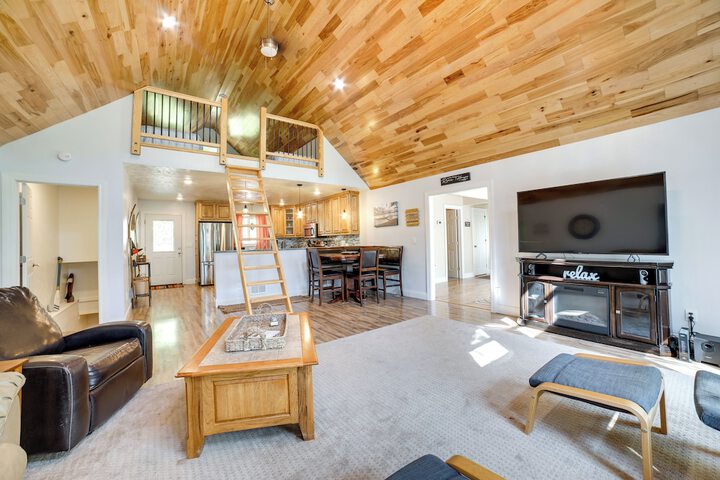 Waterfront Home: Allegheny River Access Dock Slip
