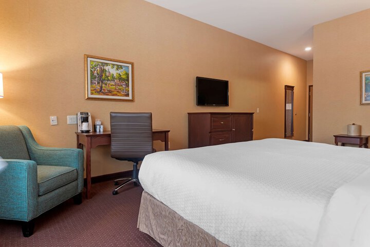 Room 53 of 72