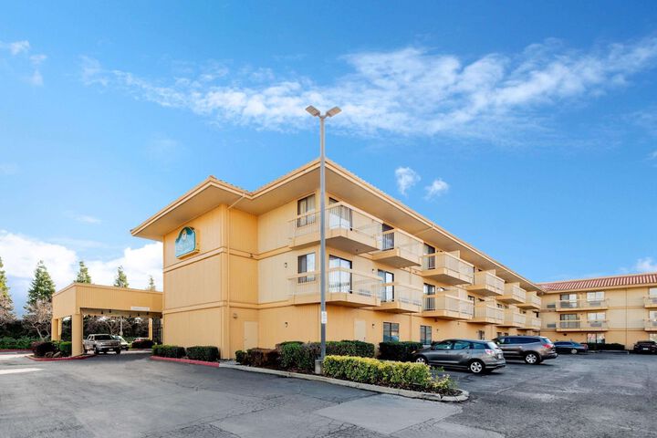 Hotel 2 of 29
