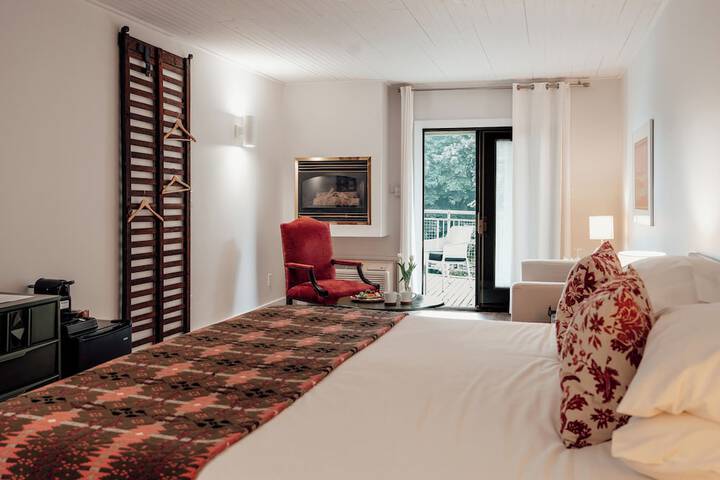 Room 48 of 52