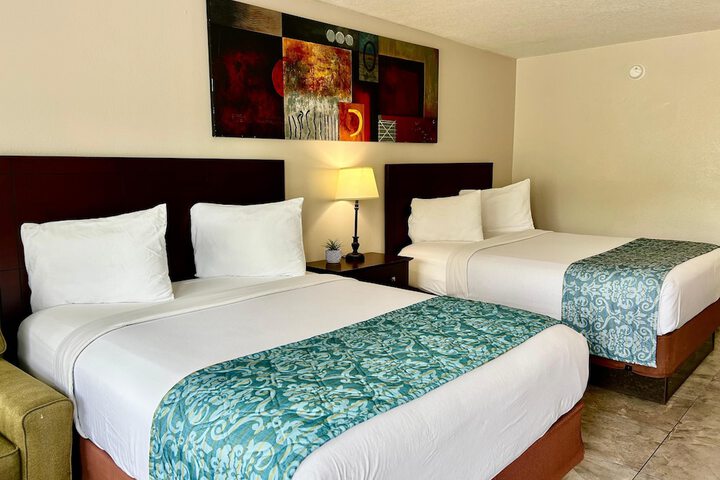 Shining Light Inn & Suites