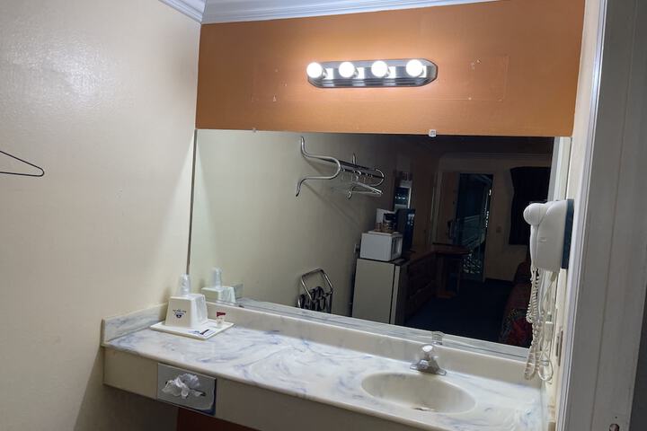 Room 22 of 23