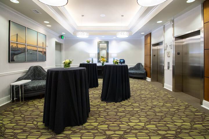 Holiday Inn Express Savannah - Historic District by IHG