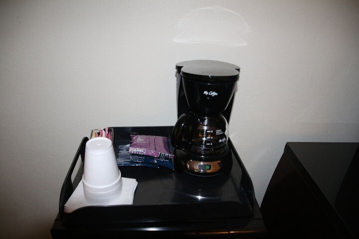 Breakfast/Coffee Service 29 of 30
