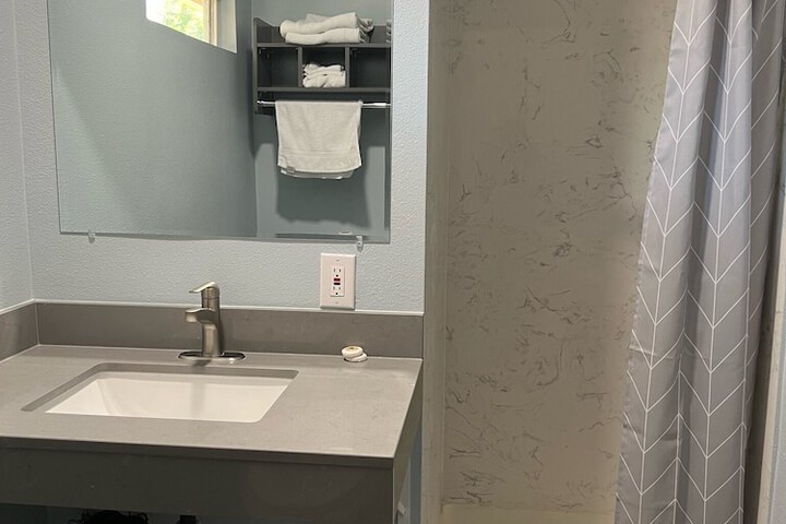 Room 20 of 20