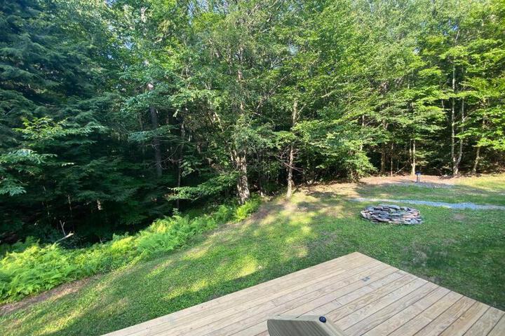 The Cabin at Benton Hollow