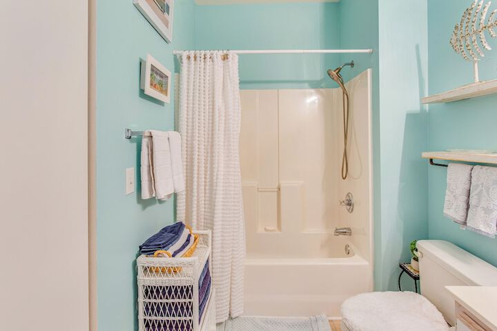 Golf Swim & Explore: Sunset Beach Family Condo!
