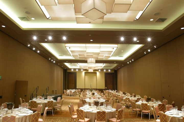 Ballroom/Hall 40 of 62