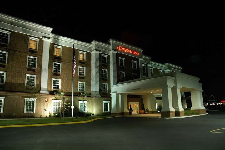 Hotel 2 of 50