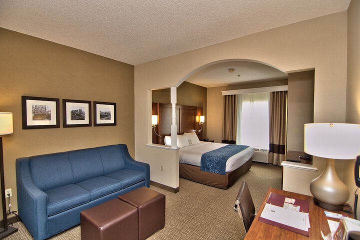 Room 40 of 63