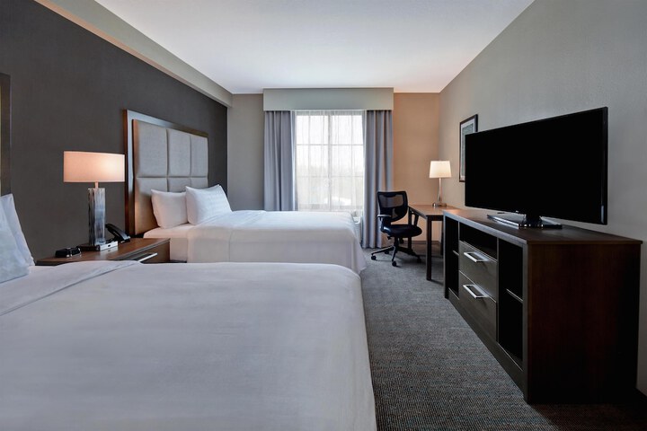 Homewood Suites by Hilton Orlando at Flamingo Crossings